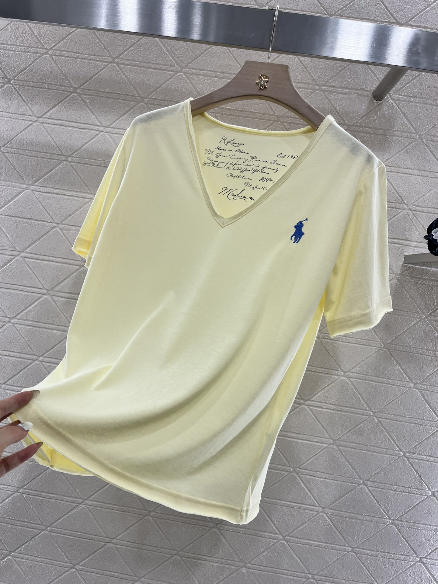 ♥Ralph laureb*♥2025新品上架
     做旧水洗刺绣𝑇𝑒𝑒
定制YB斜纹全棉材质 透气