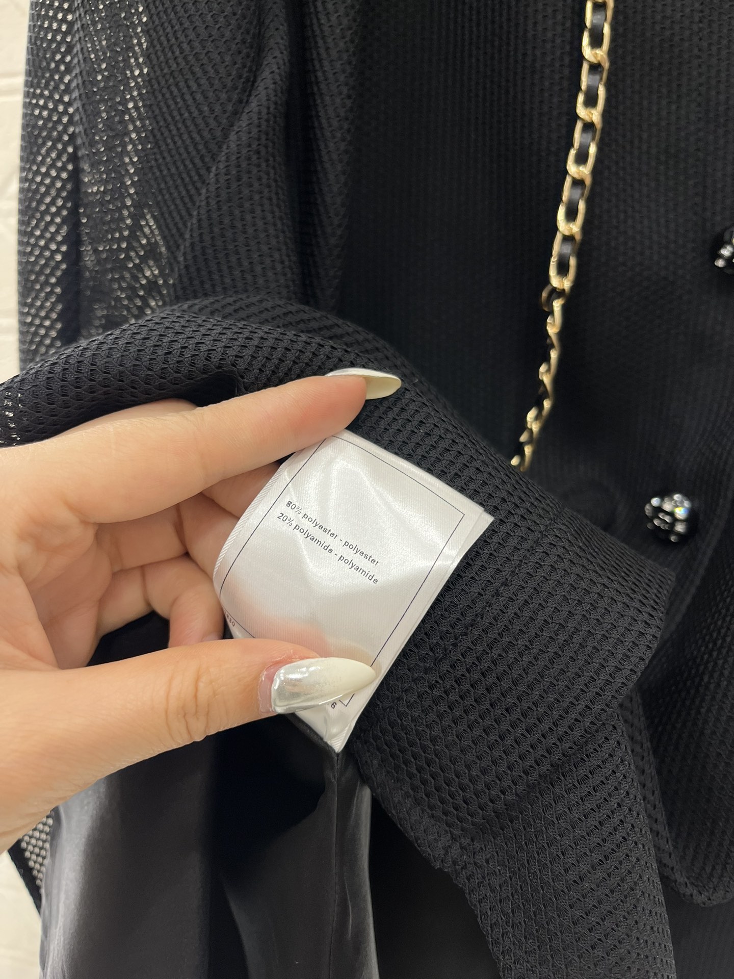 ♥Chane*♥2025新品上架
     腰链襟扣半裙
定制YB进口材质 质感光泽透气 内外双层垂顺光