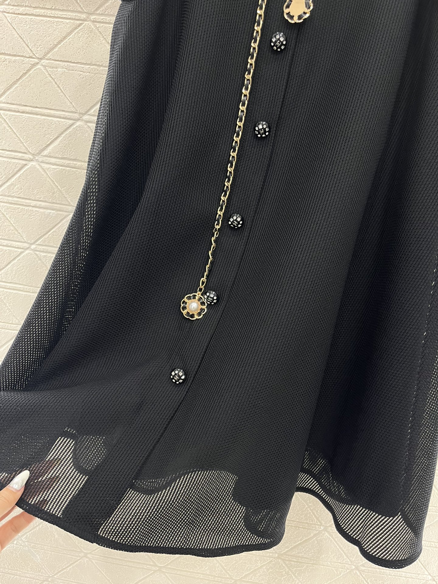 ♥Chane*♥2025新品上架
     腰链襟扣半裙
定制YB进口材质 质感光泽透气 内外双层垂顺光
