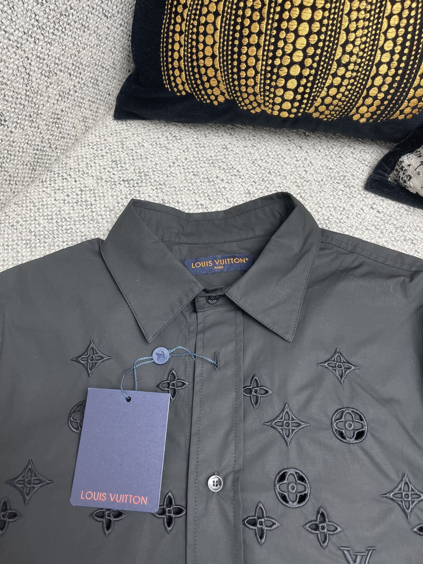 Louis Vuitton Poplin Embroidered Short Sleeve Shirt - Modern Style 4 i1744619391 3682 2