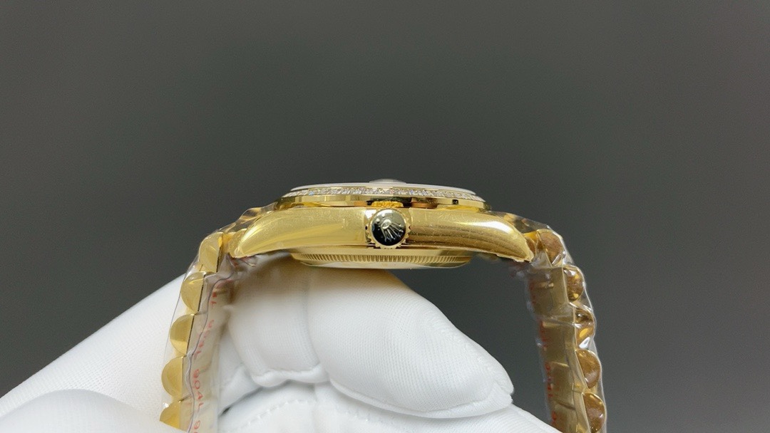 Rolex 劳力士星期日历型36MM
