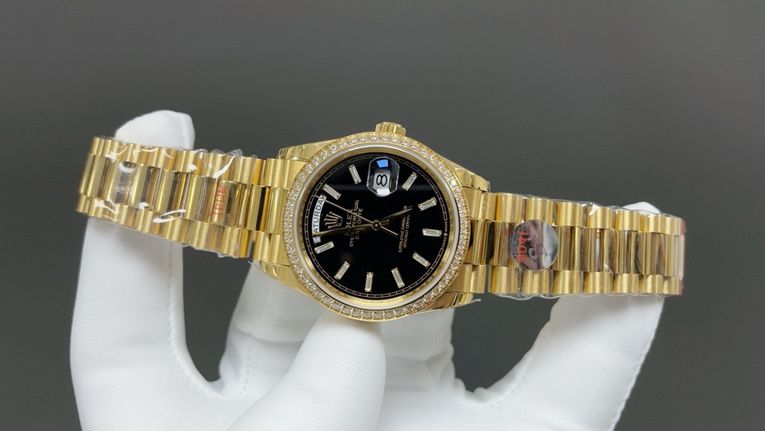 Rolex 劳力士星期日历型36MM