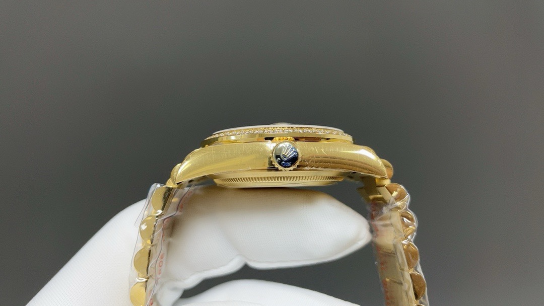 Rolex 劳力士星期日历型36MM