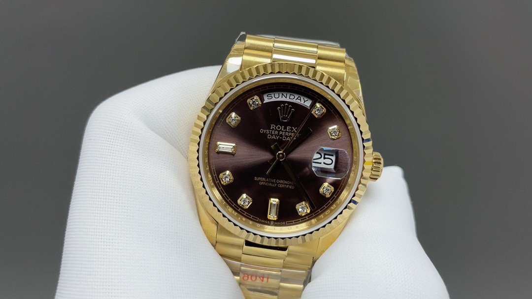 Rolex 劳力士星期日历型36MM