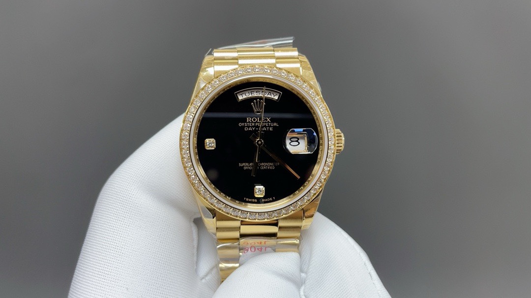 Rolex 劳力士星期日历型36MM