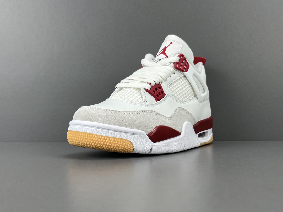 
【OG版 AJ4】Nike SB x Jordan Air Jordan 4 “Varsity Red