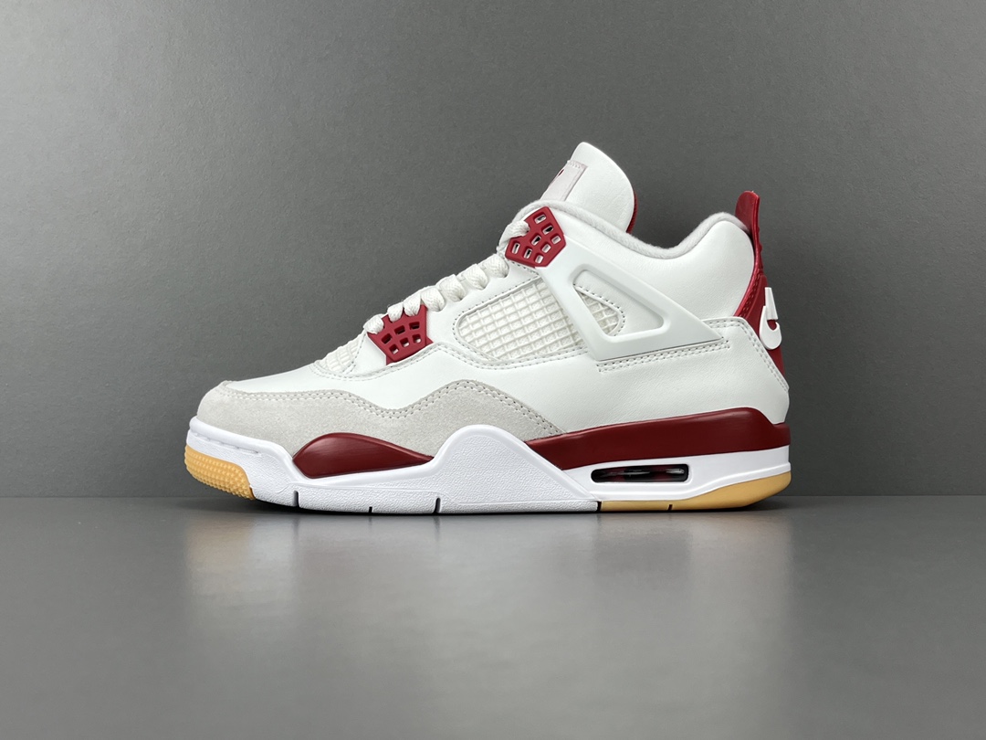
【OG版 AJ4】Nike SB x Jordan Air Jordan 4 “Varsity Red