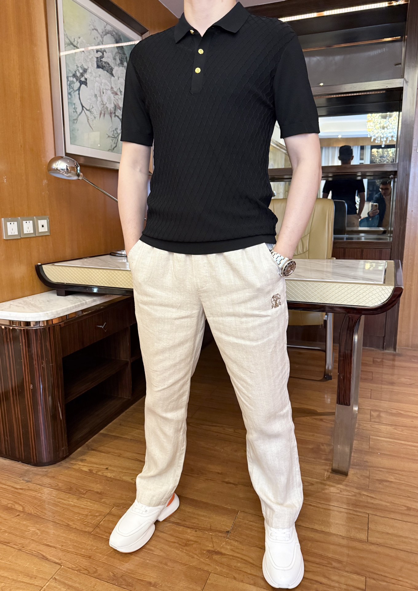 NO:140754,Stephen-2025 counter latest hot Polo is shipped, and European and American counters are released simultaneously!  Selected Italian imported double mercerated cotton fabrics with simple and elegant designs, customized buttons to show the charm, business and casual quality. Number of codes 48-58 (model 173/130 wears 50, with Hong Kong Lane Crawford gift box packaging),,alexander wang19860909史蒂芬-2025专柜最新爆款Polo出货 欧美专柜同步发售！精选意大利进口双丝光棉面料搭配简约大方的设计,定制纽扣彰显韵味 商务休闲精品.码数48-58（模特173/130穿50,配香港连卡佛礼盒包装）,,alexander wang,Men's clothing