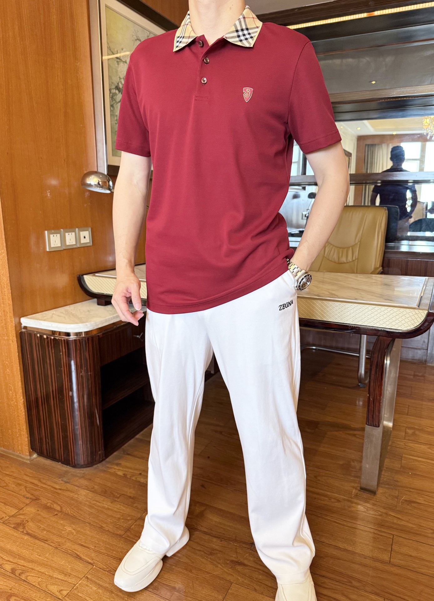 NO:140756,Burberry - The latest hot-selling Polo in 2025 counters is shipped, and the most popular items in London counters are available!  Selected Italian imported bead flooring fabrics with the latest designs, the most chest brand logo embroidery shows taste, business and casual boutique. Size: 48-56 (model 173/130 wears 48 sizes, with Hong Kong Lane Crawford gift box packaging),,alexander wang19860909博柏利-2025专柜最新爆款Polo出货 伦敦专柜热销单品！精选意大利进口珠地棉面料搭配最新的设计,最胸口的品牌logo刺绣彰显品味 商务休闲精品.尺码:48-56（模特173/130穿48码,配香港连卡佛礼盒包装）,,alexander wang,Men's clothing