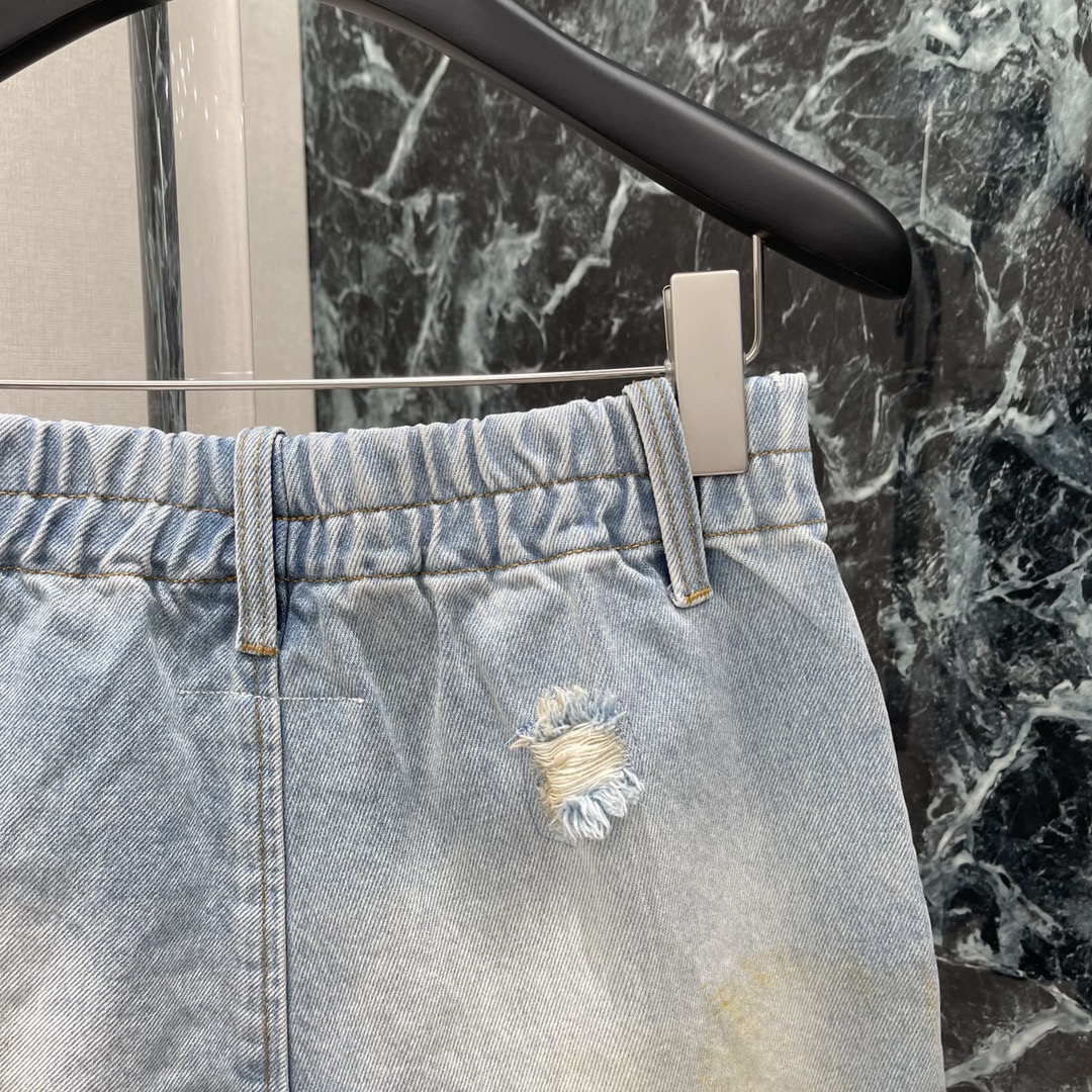 “High-End Women’s Clothing: Summer New Broken Jeans with High Waist Design” - 图片 8