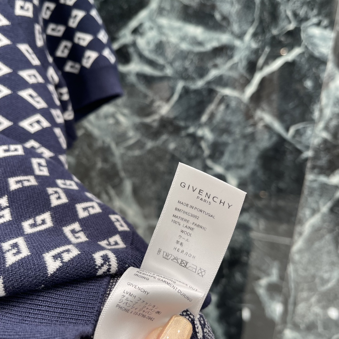 Quality Women’s Clothes with Packaging: GIVENCHY Summer Collection 2025 Highlights Digital Innovation - 图片 7