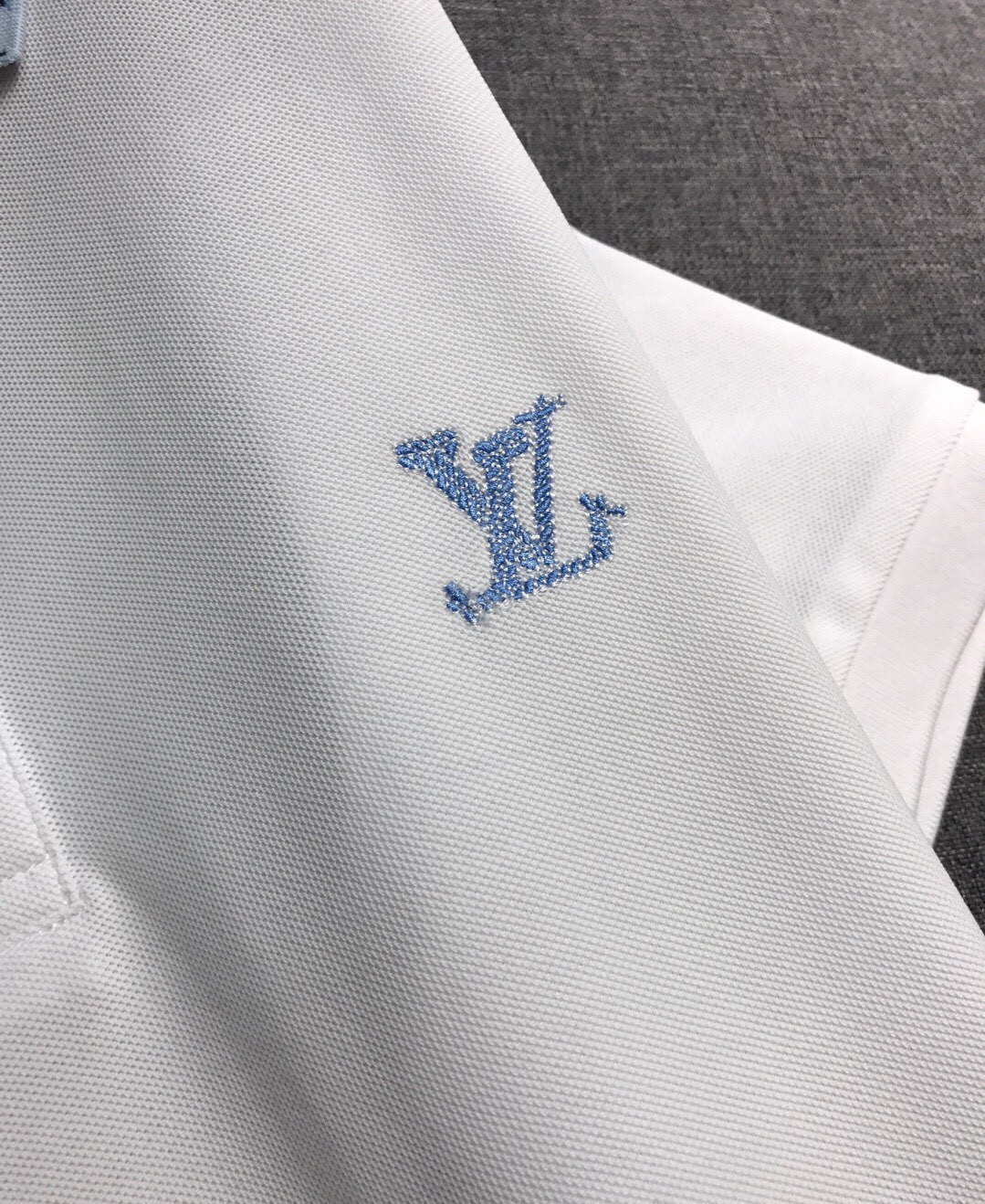 【新品】V登家族男士珠地网眼棉翻领马球POLO衫,香港洋行渠道货,重磅高端臻品,高奢品鉴白金级单品,2
