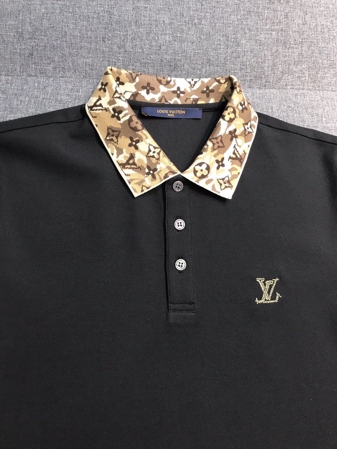 【新品】V登家族男士珠地网眼棉翻领马球POLO衫,香港洋行渠道货,重磅高端臻品,高奢品鉴白金级单品,2