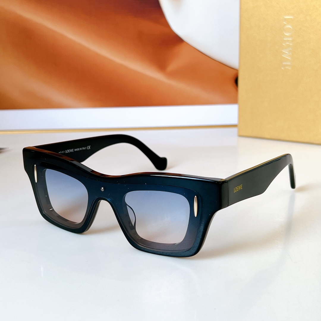  LOEWE
MOD：LW40176U
Size：54口16 145
🔝🔝