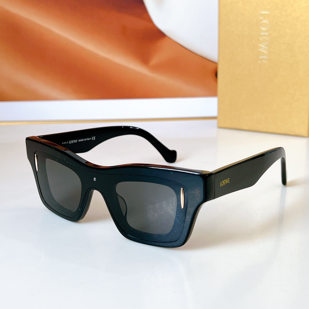  LOEWE
MOD：LW40176U
Size：54口16 145
🔝🔝