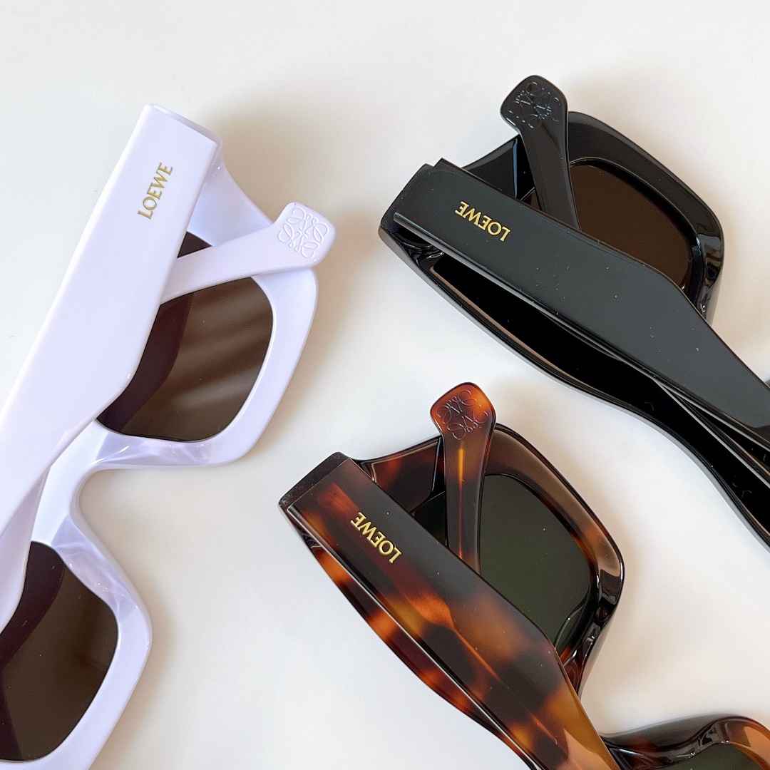  LOEWE
MOD：LW40176U
Size：54口16 145
🔝🔝