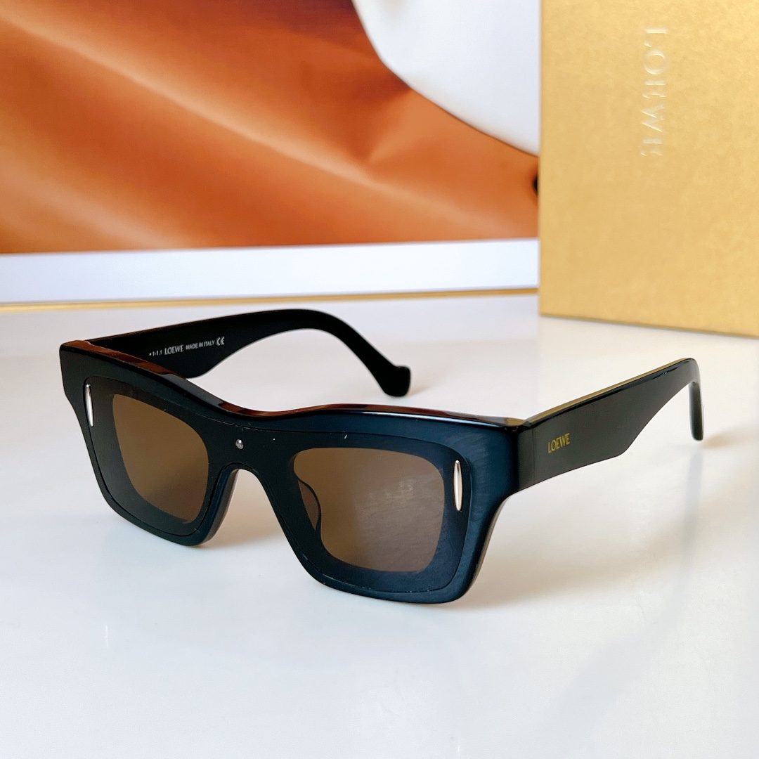  LOEWE
MOD：LW40176U
Size：54口16 145
🔝🔝