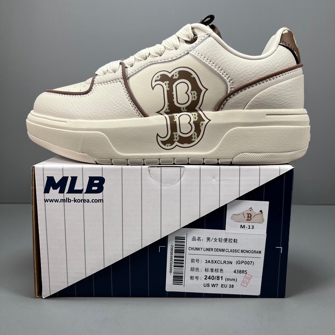 🈴福利特价
MLB Chunky Liner Basic 复古印花学长鞋系列低帮轻量增高厚底百搭休闲运动
