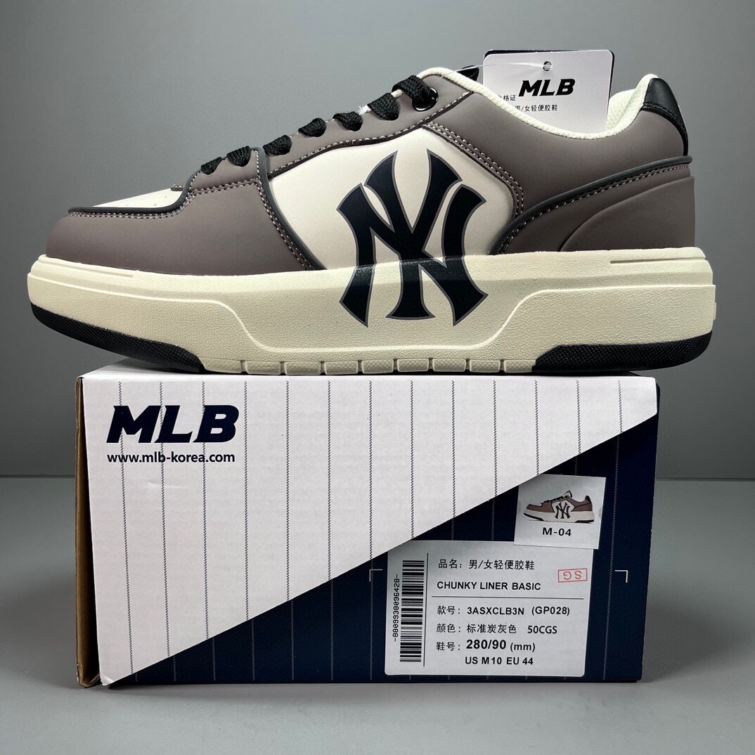 🈴福利特价
MLB Chunky Liner Basic 复古印花学长鞋系列低帮轻量增高厚底百搭休闲运动
