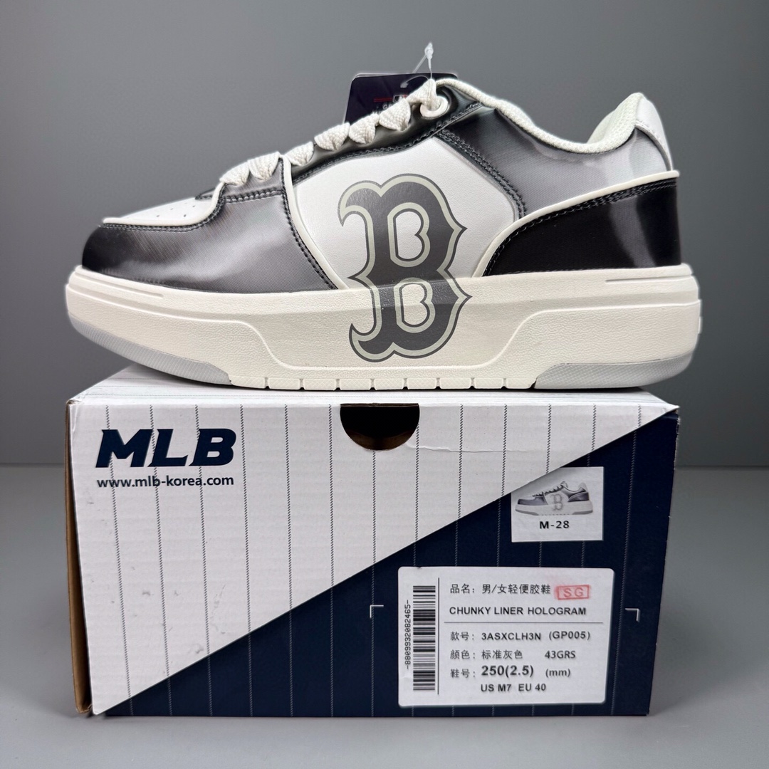 🈴福利特价
MLB Chunky Liner Basic 复古印花学长鞋系列低帮轻量增高厚底百搭休闲运动