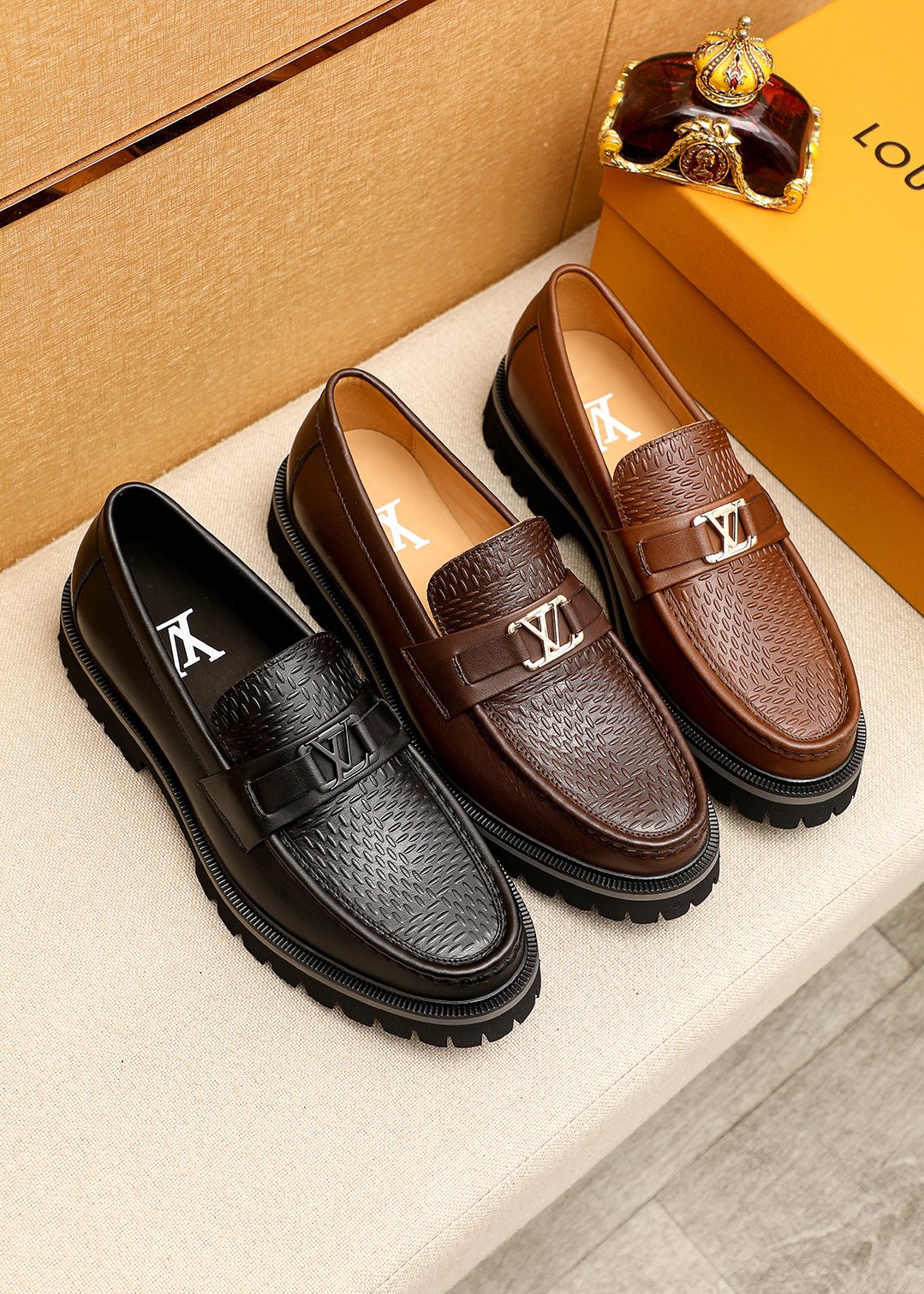Louis Vuitton Luxury Loafers: Embossed Leather, Iconic Hardware, and Durable Soles 6 i1744683364 1482 4