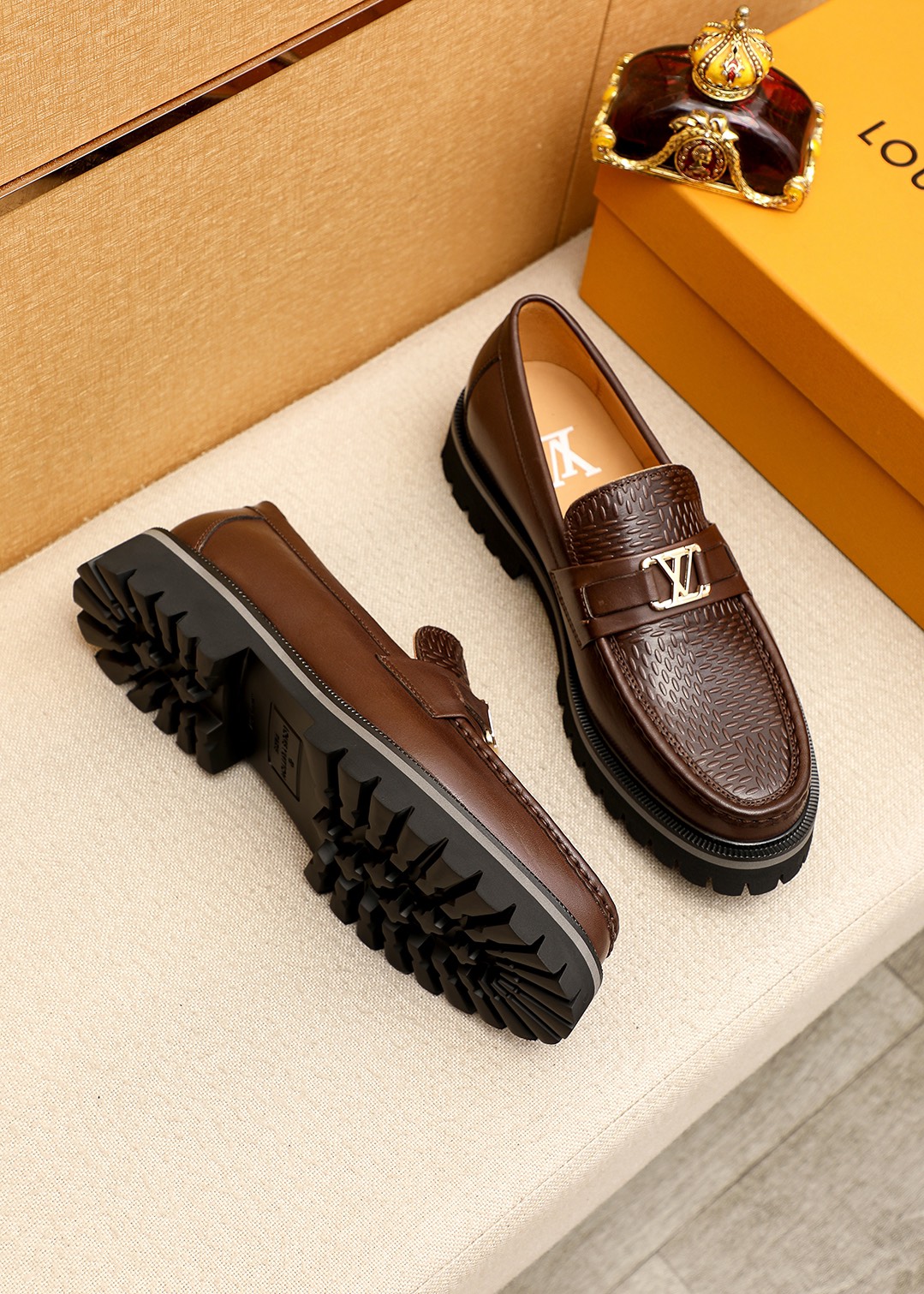 Louis Vuitton Luxury Loafers: Embossed Leather, Iconic Hardware, and Durable Soles 3 i1744683364 5792 1