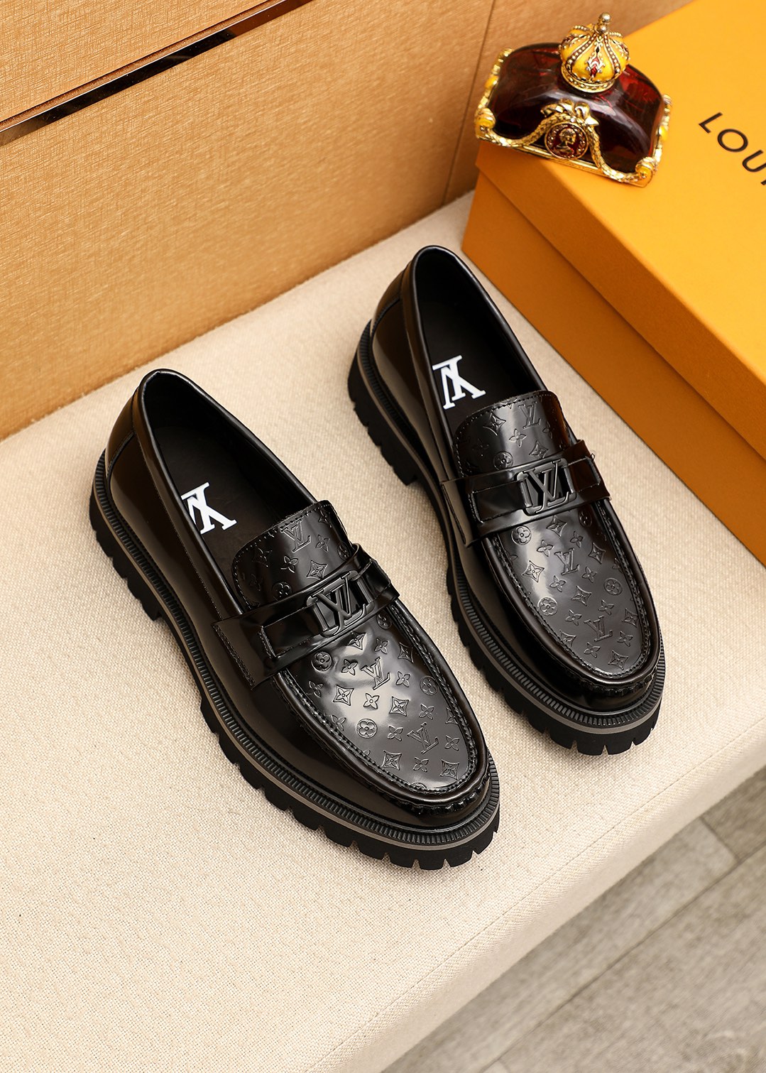 Louis Vuitton Men's Leather Loafers with Embossed Detailing - Available in 4 Colors 1 Louis Vuitton Men's Leather Loafers with Embossed Detailing - Available in 4 Colors