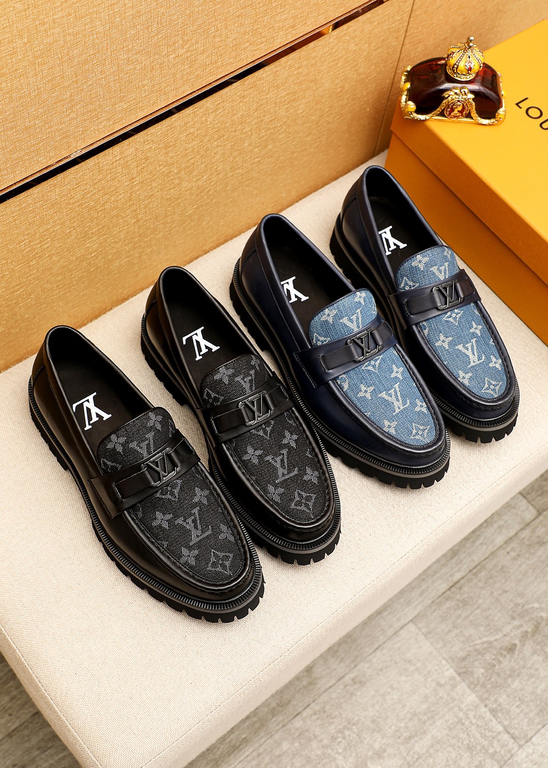 Louis Vuitton Men's Leather Loafers Black Monogram Embossed Dress Shoes 6 i1744687041 1995 4
