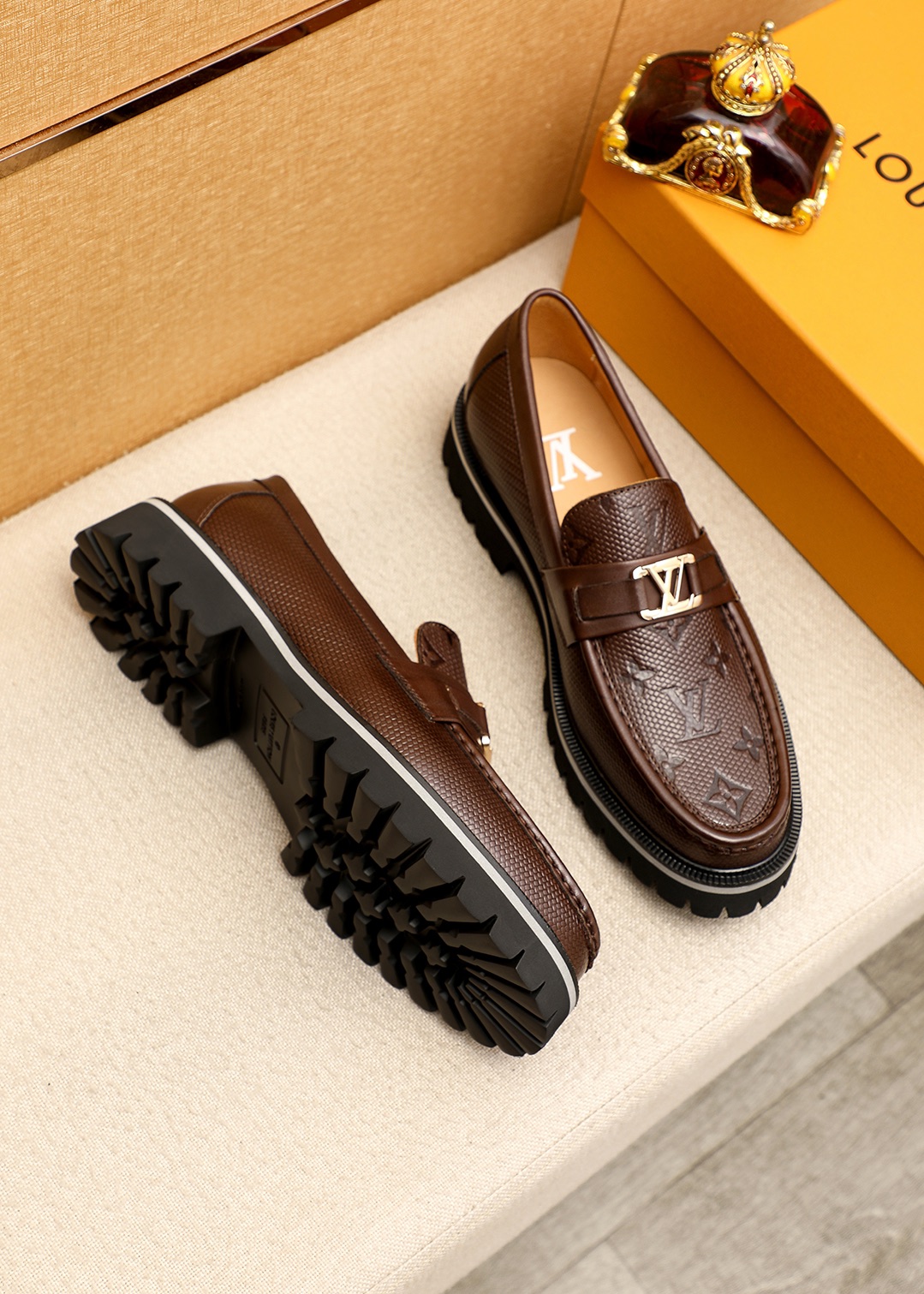 Louis Vuitton Leather Loafers with Embossed Monogram and Lug Sole 3 i1744687422 9453 1