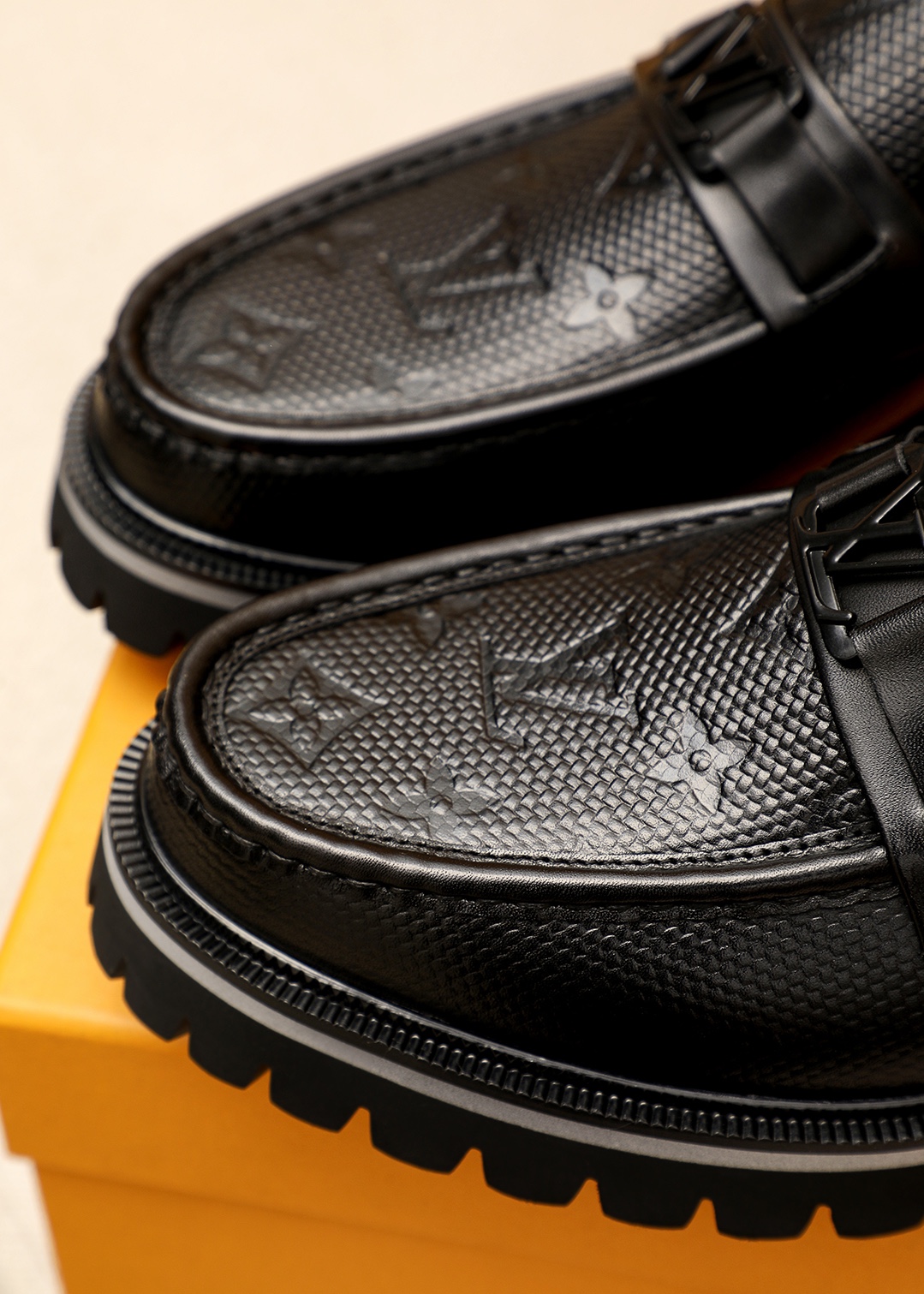 Louis Vuitton Men's Leather Loafers with Embossed Detailing-Sizes 38-44 9 i1744689046 1239 7