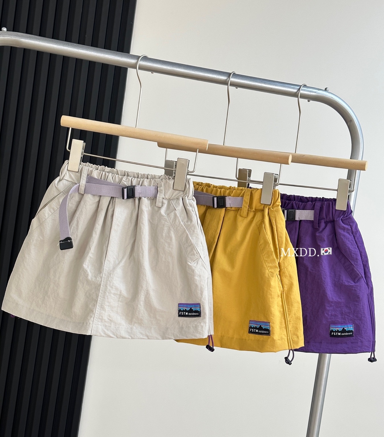 ¡Liquidación especial! 🔥 ¡Stock completo! Chaqueta de protección solar 89.9@ (120-170) Falda pantalón 79.9@ (120-170) …