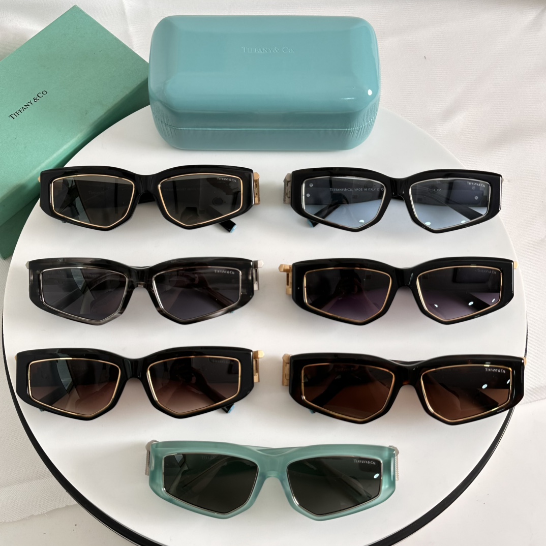  ‼️TIFFANY&Co. 
MODEL：TF4234U  
SIZE：55口16-135