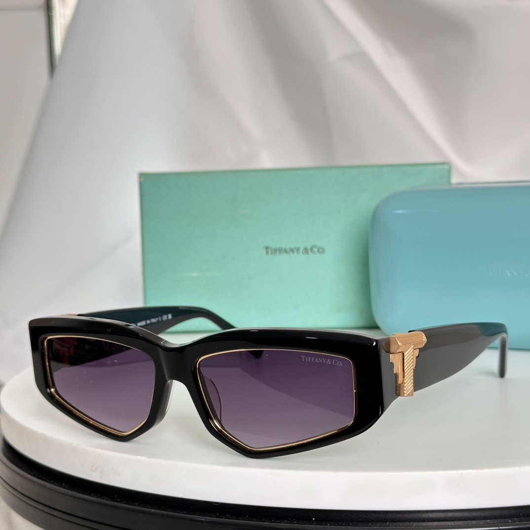  ‼️TIFFANY&Co. 
MODEL：TF4234U  
SIZE：55口16-135