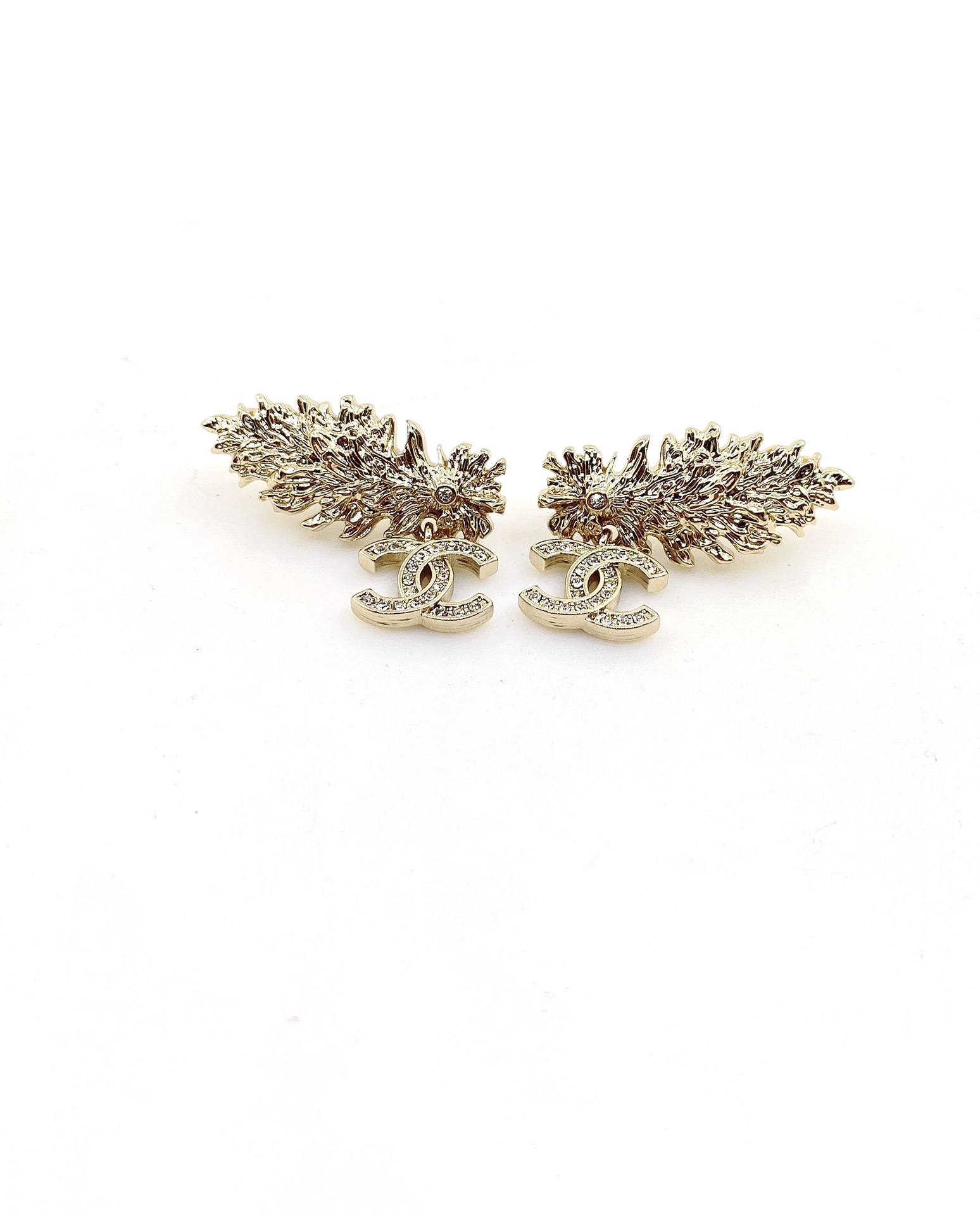NO:111595,ch*nel latest light gold leaf earrings] consistent ZP brass material, jewelry quality, earrings19860909ch*nel 最新款浅金树叶耳环】一致ZP黄铜材质,饰品精品,earrings,Jewelry