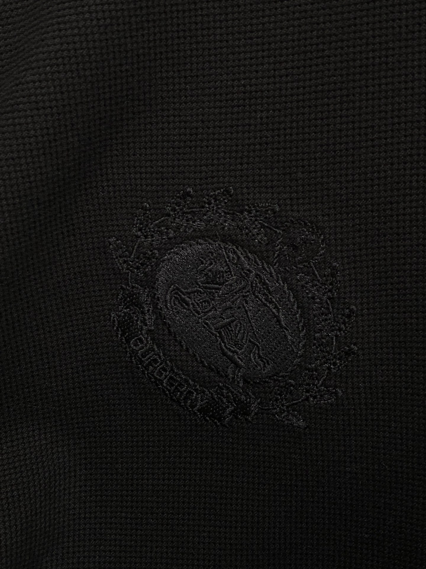 ，Burberry 巴宝莉，2025夏季最新品，专柜同步有售，原单狠货，时尚休闲翻领短袖T恤，进口原版面