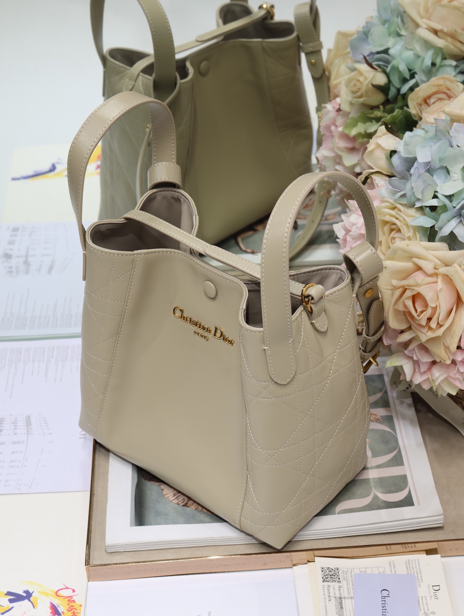 Dior Signature Medium Bucket Bag in Beige Leather with Gold-Tone Hardware 4 i1744797858 4310 2