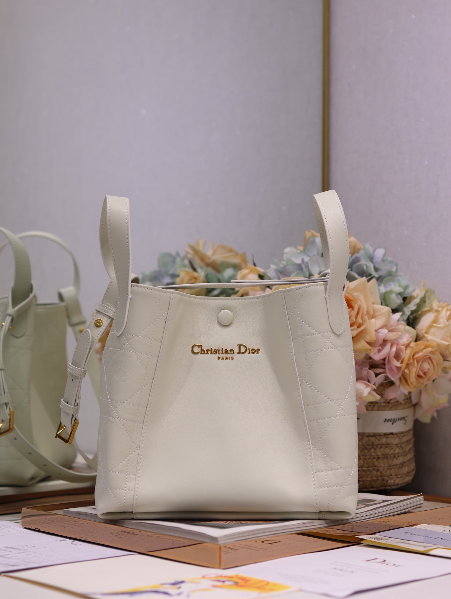 Christian Dior White Leather Signature Bucket Bag with Adjustable Strap 2 i1744798140 1512 0