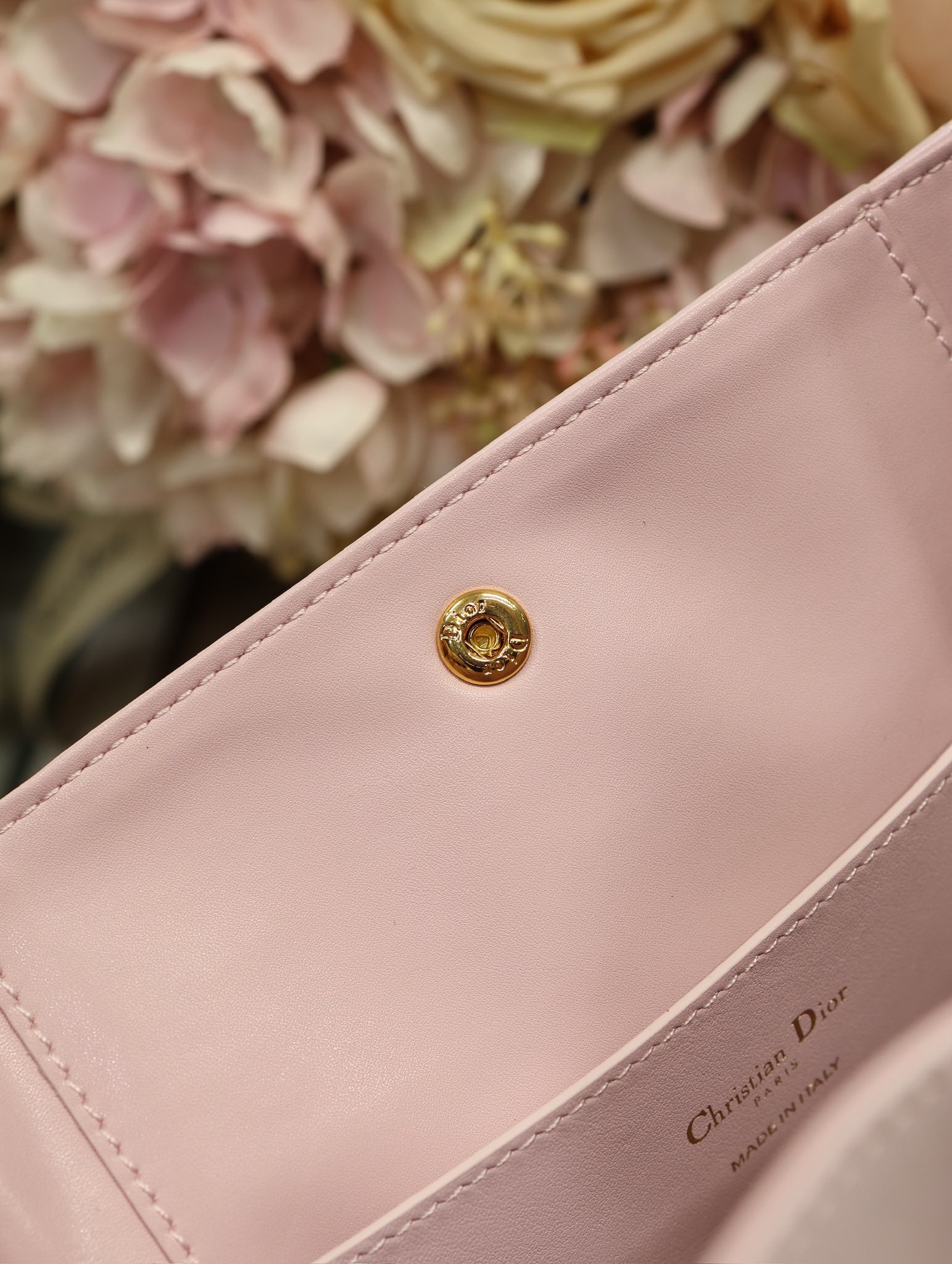 Christian Dior Signature Medium Bucket Bag Pink Calfskin Leather Handbag 6 i1744798364 7489 5