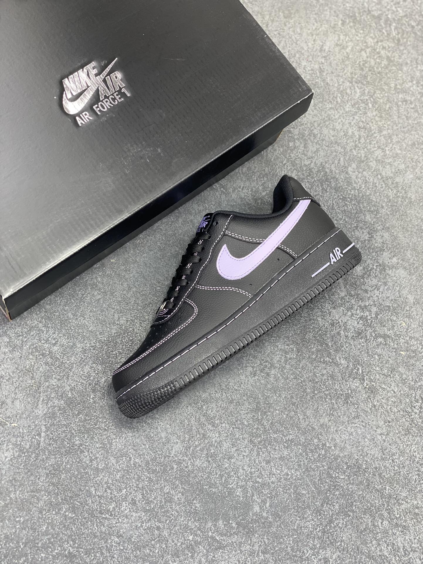 图片[7]-Nike Air Force 1 Low 蒂芙尼 原楦头原纸板 打造纯正空军版型 专注外贸渠道 全掌内置蜂窝气垫 原盒配件 原厂中底钢印、拉帮完美 货号：HQ2037-002 尺码：36 36.5 37.5 38 38.5 39 40 40.5 41 42 42.5 43 44 44.5 45-选品中心