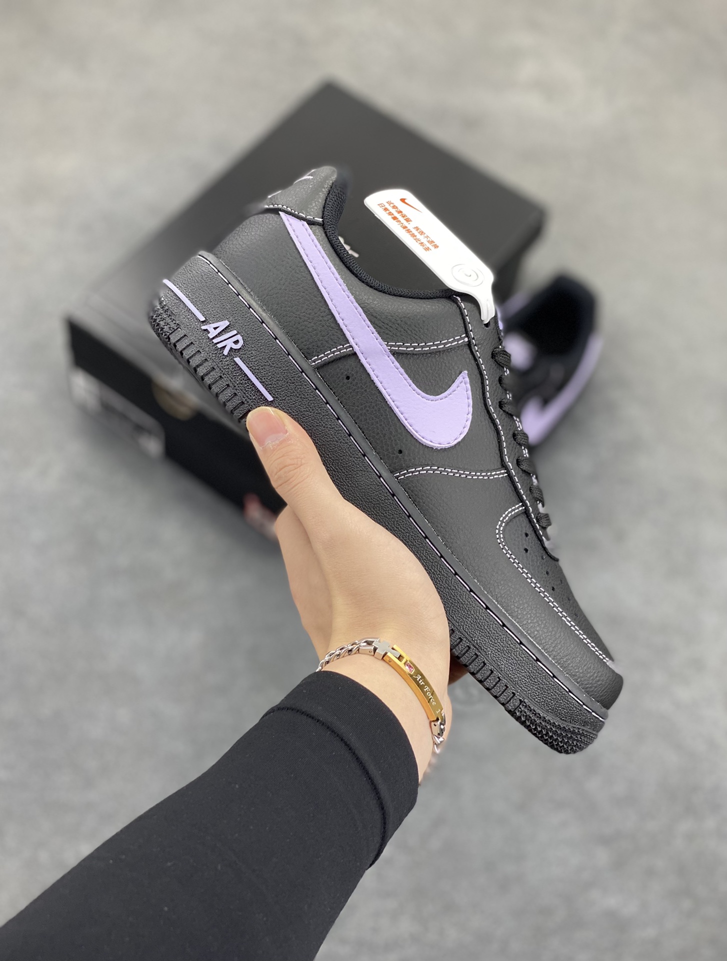 Nike Air Force 1 Low 蒂芙尼 原楦头原纸板 打造纯正空军版型 专注外贸渠道 全掌内置蜂窝气垫 原盒配件 原厂中底钢印、拉帮完美 货号:HQ2037-002 尺码:36 36.5 37.5 38 38.5 39 40 40.5 41 42 42.5 43 44 44.5 45-选品中心