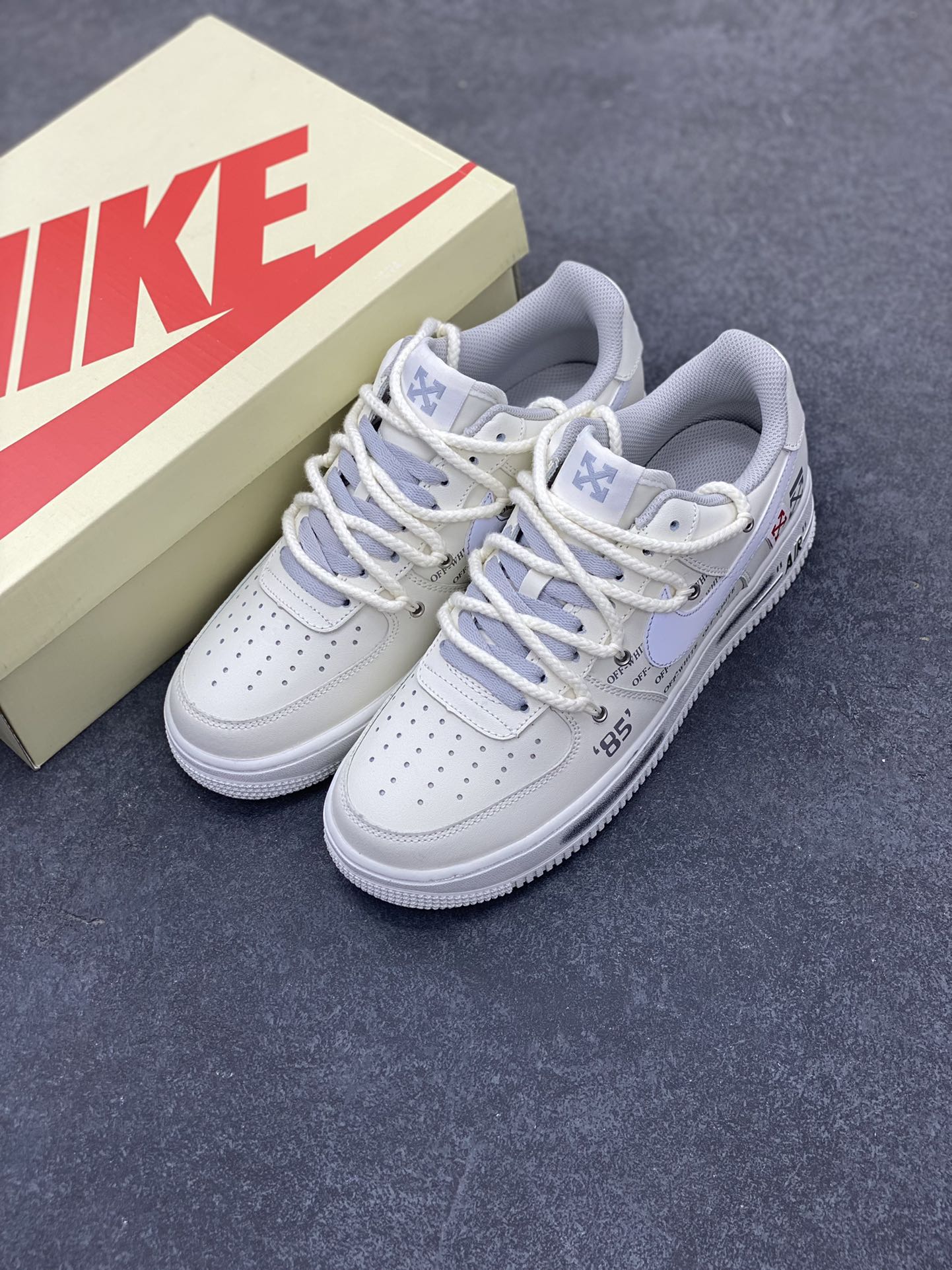 图片[8]-Nike Air Force 1 Low 07 x OFF-WHITE 原楦头原纸板 打造纯正低帮空军版型 专注外贸渠道 全掌内置蜂窝气垫 原盒配件 原厂中底钢印、拉帮完美 货号：TX-589633 尺码：36 36.5 37.5 38 38.5 39 40 40.5 41 42 42.5 43 44 44.5 45-选品中心