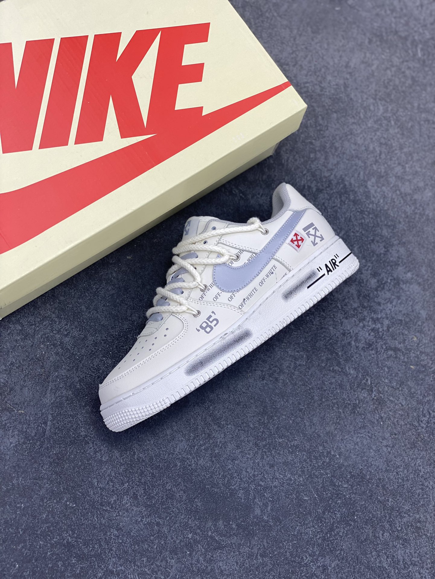 图片[7]-Nike Air Force 1 Low 07 x OFF-WHITE 原楦头原纸板 打造纯正低帮空军版型 专注外贸渠道 全掌内置蜂窝气垫 原盒配件 原厂中底钢印、拉帮完美 货号：TX-589633 尺码：36 36.5 37.5 38 38.5 39 40 40.5 41 42 42.5 43 44 44.5 45-选品中心