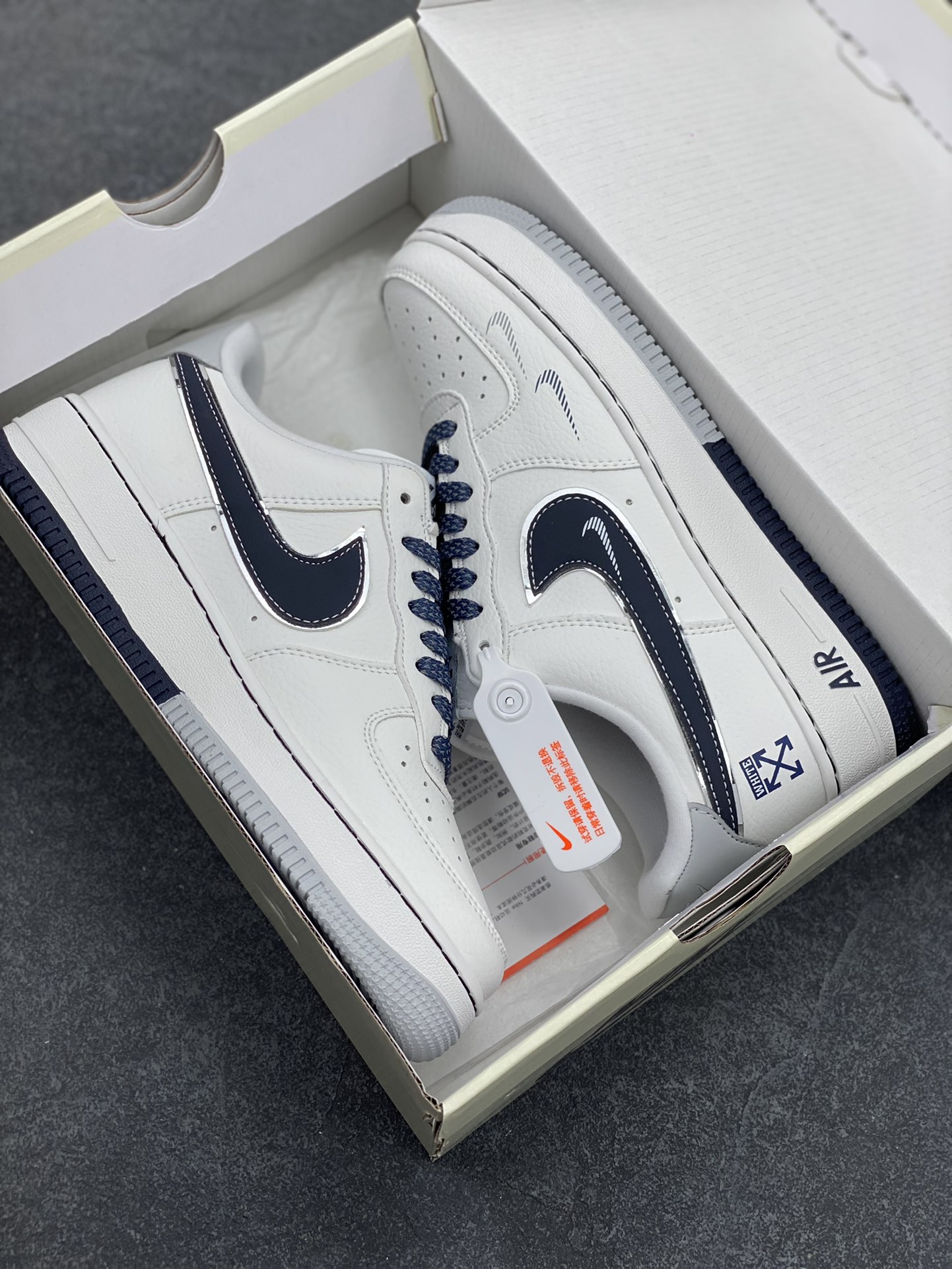 图片[9]-NIke Air Force 1 \’07 Low “OFF-WHITE联名”空军一号 低帮 运动鞋 休闲鞋 折边针车 工艺难度大 原楦头原纸板 原装鞋盒 定制五金配件 内置全掌气垫 原厂鞋底 货号：DQ6628-158 尺码：36 36.5 37.5 38 38.5 39 40 40.5 41 42 42.5 43 44 44.5 45-选品中心