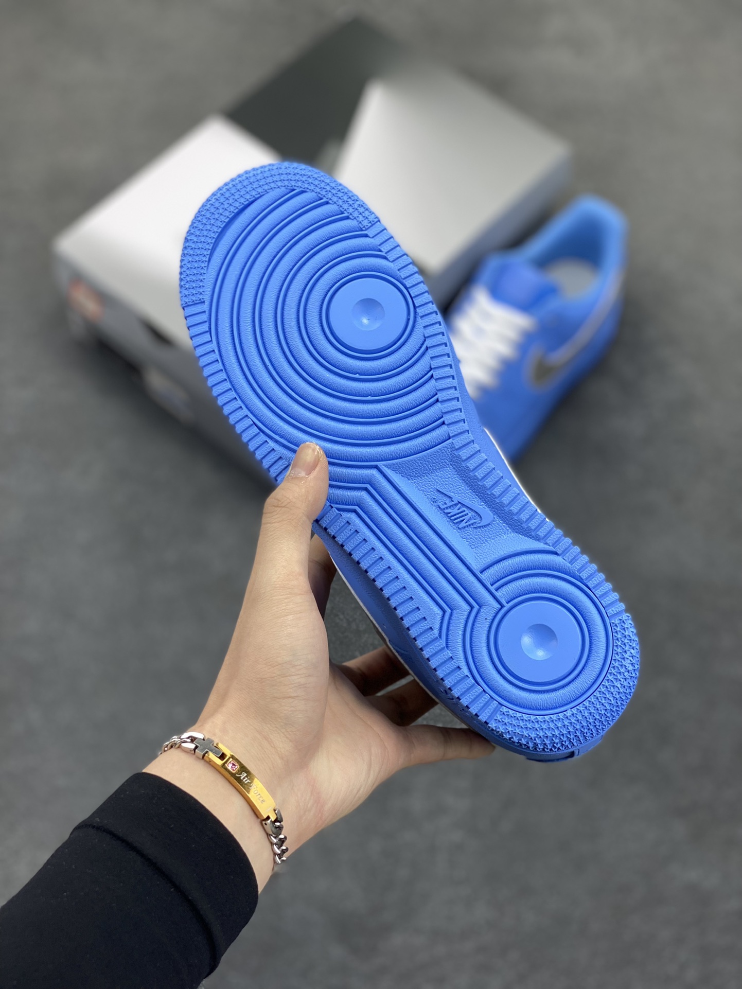 图片[5]-Nike Air Force 1 Low’07 冰岛蓝调 空军一号低帮休闲板鞋 定制皮料 定制鞋盒 配件齐全 原楦原纸板 纯正空军版型 内置全掌气垫 货号：ZH0316-070 尺码：36 36.5 37.5 38 38.5 39 40 40.5 41 42 42.5 43 44 44.5 45-选品中心