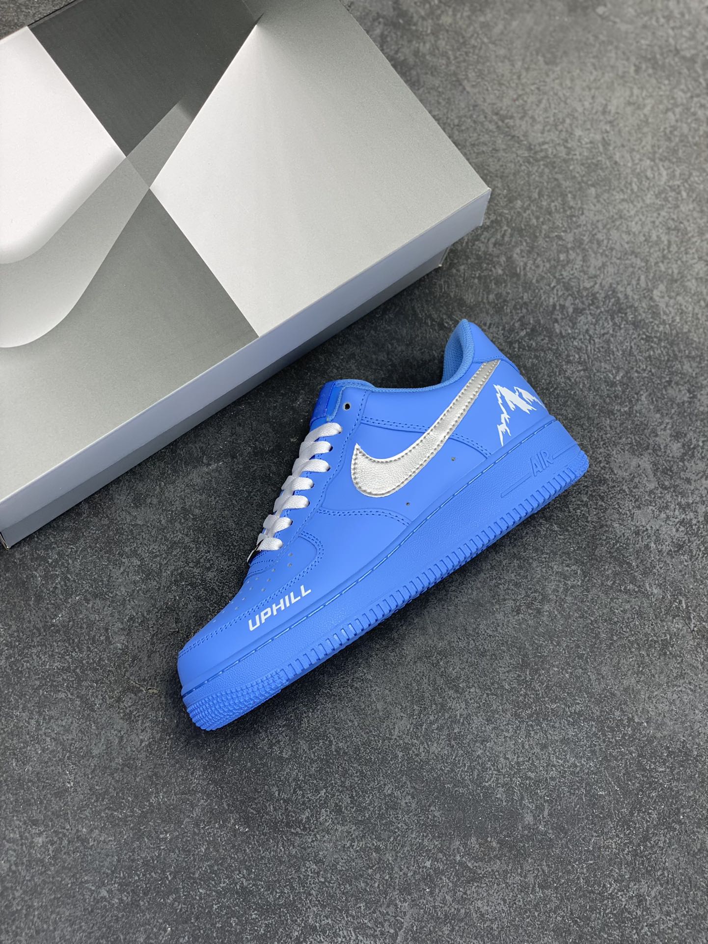 图片[7]-Nike Air Force 1 Low’07 冰岛蓝调 空军一号低帮休闲板鞋 定制皮料 定制鞋盒 配件齐全 原楦原纸板 纯正空军版型 内置全掌气垫 货号：ZH0316-070 尺码：36 36.5 37.5 38 38.5 39 40 40.5 41 42 42.5 43 44 44.5 45-选品中心
