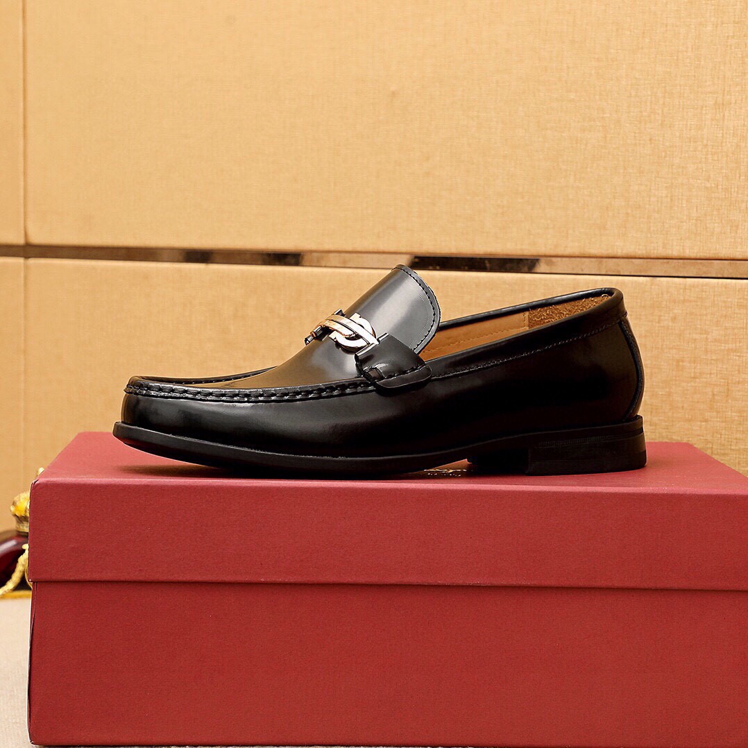 Salvatore Ferragamo Men's Black Leather Loafers with Silver Hardware 5 i1744863165 4086 3