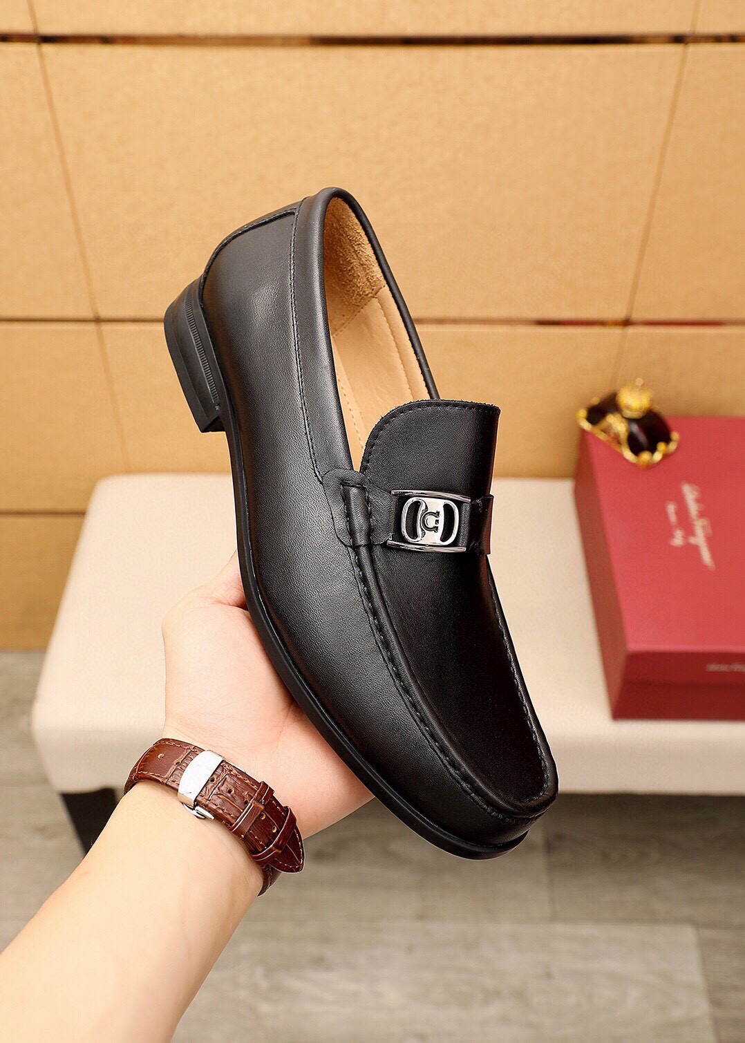 Ferragamo Men's Leather Loafers, Classic Buckle Detail, Sizes 38-44 6 i1744863341 4841 4