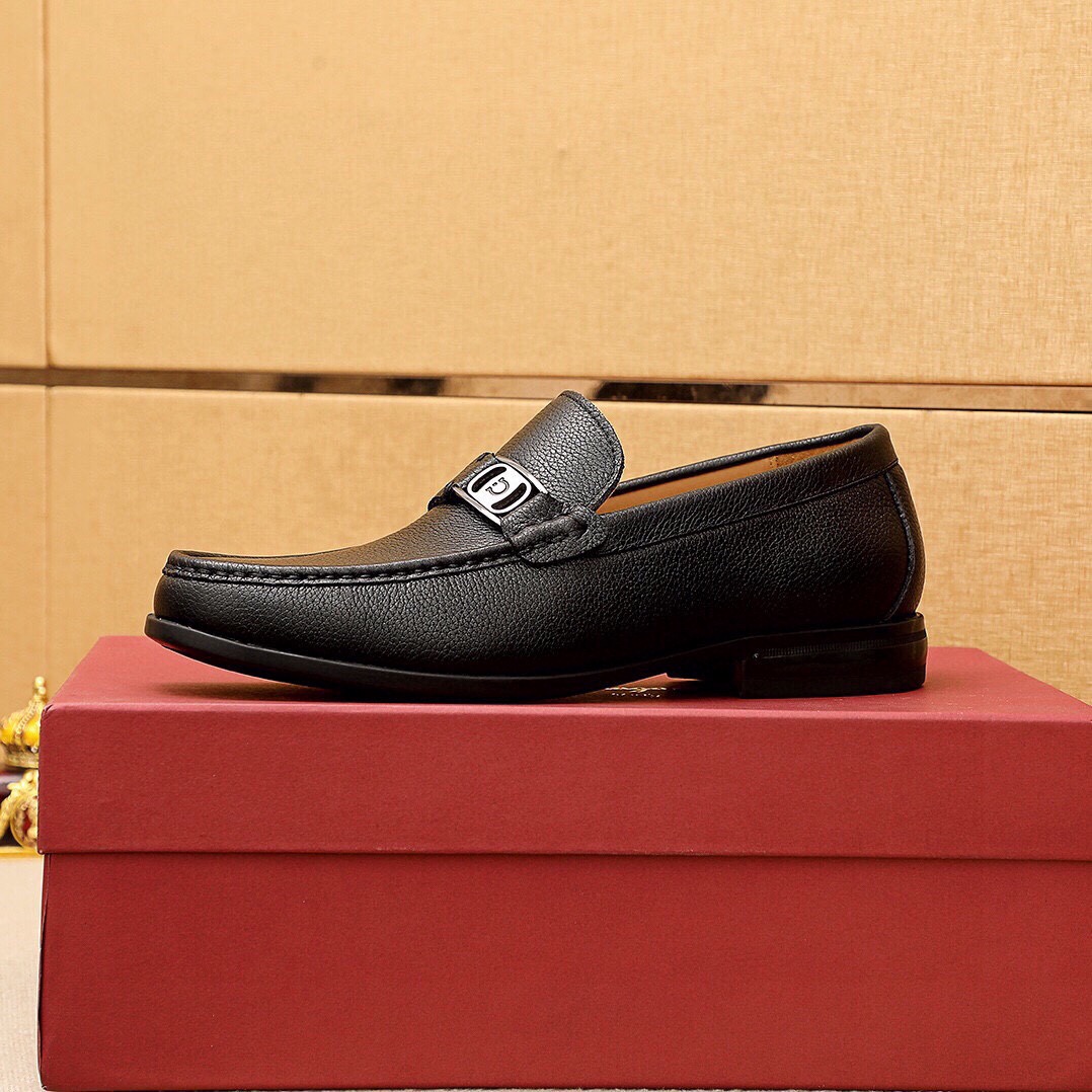 Ferragamo Leather Loafers with Classic Hardware Buckle | Men's Casual Shoes 5 i1744863397 5288 3