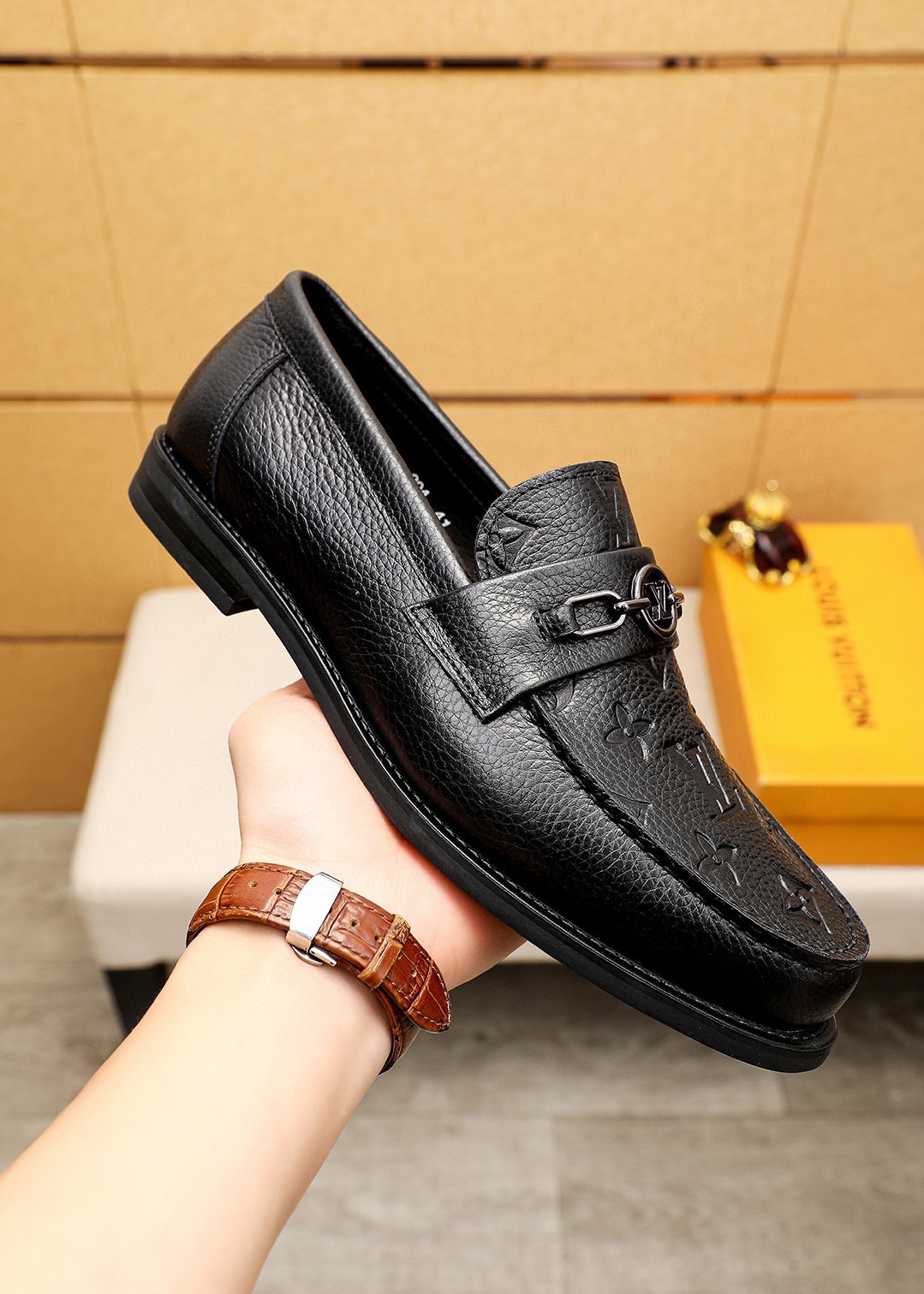 Louis Vuitton Men's Casual Leather Loafers with Embossed Monogram 6 i1744863612 8237 4