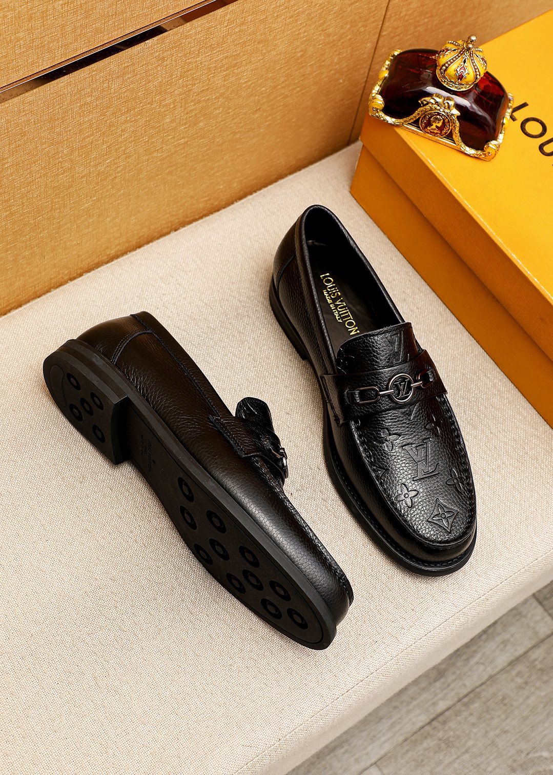 Louis Vuitton Men's Casual Leather Loafers with Embossed Monogram 3 i1744863612 8253 1